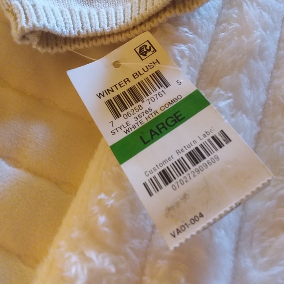 Style & Co. Large embroidered sweater - Picture 6 of 11